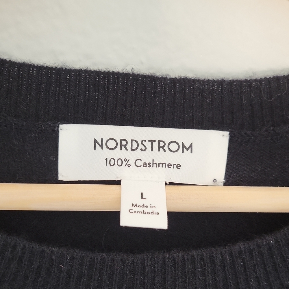 Cashmere Nordstrom Classic Black Knit - Picture 3 of 12